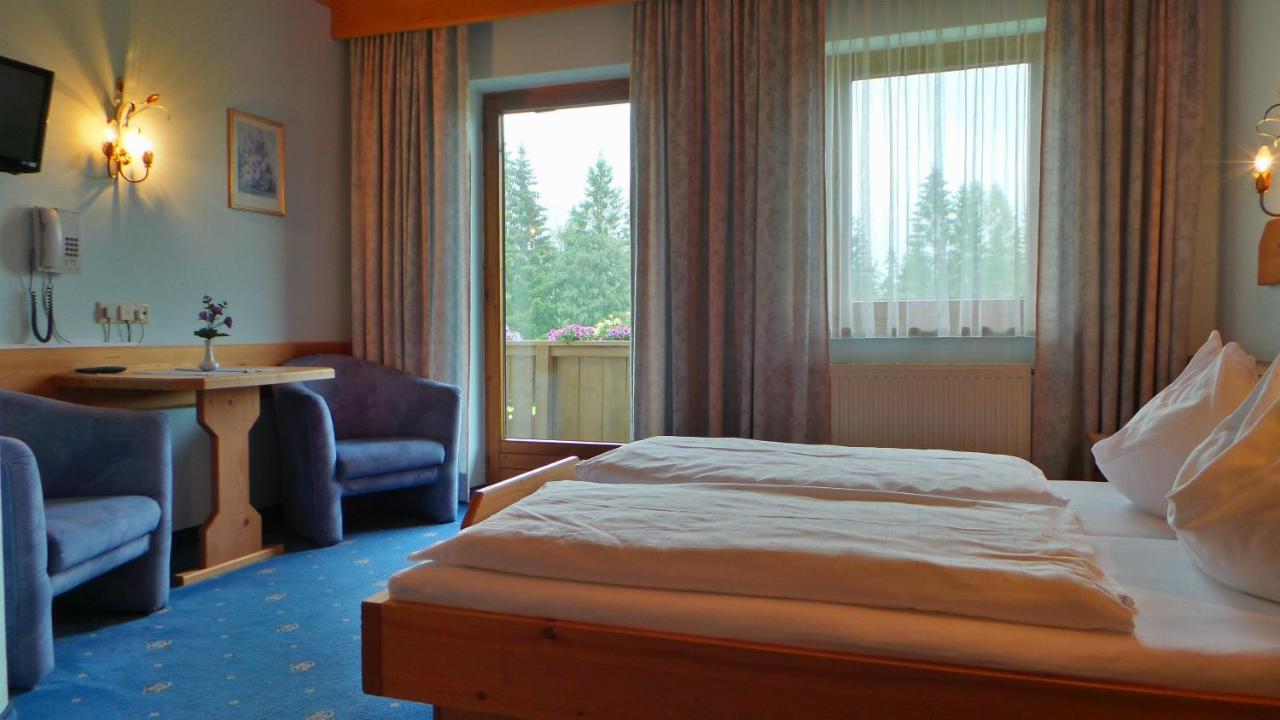 Hotel Zum Hirschen ลอยทัช ภายนอก รูปภาพ