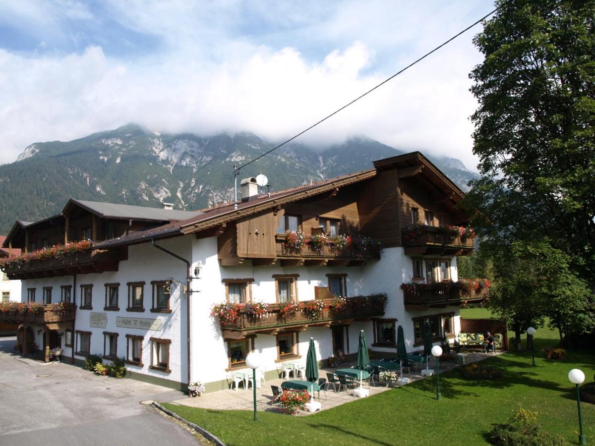 Hotel Zum Hirschen ลอยทัช ภายนอก รูปภาพ