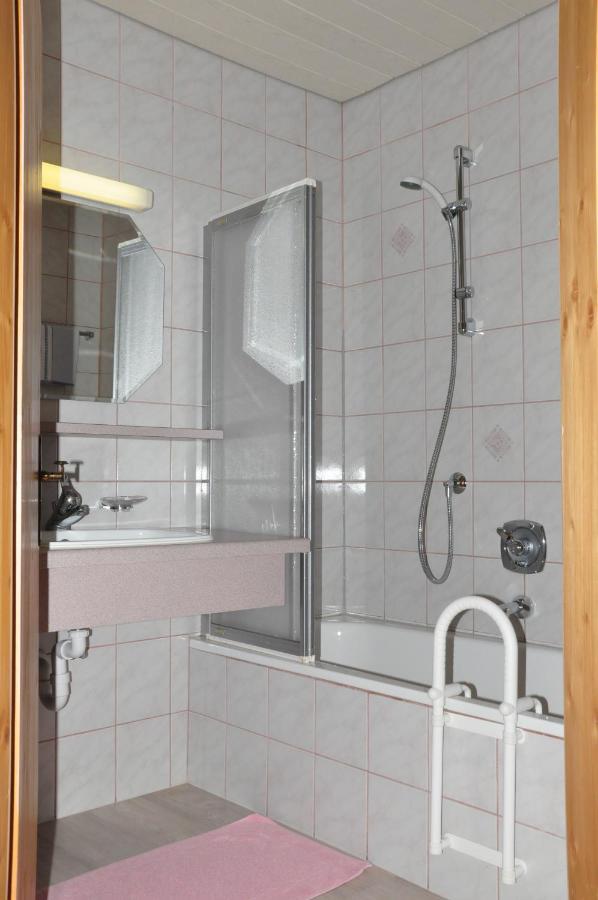 Hotel Zum Hirschen ลอยทัช ห้อง รูปภาพ