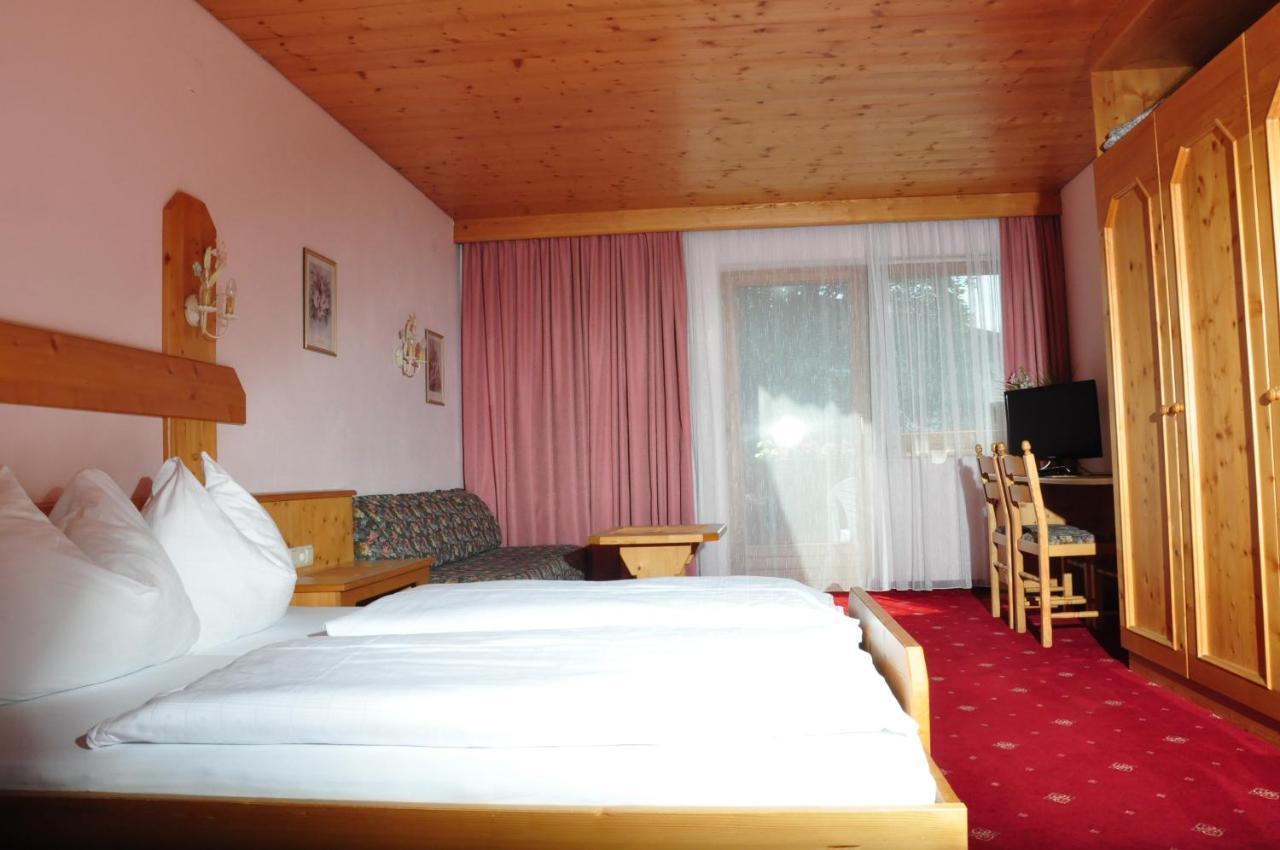 Hotel Zum Hirschen ลอยทัช ภายนอก รูปภาพ