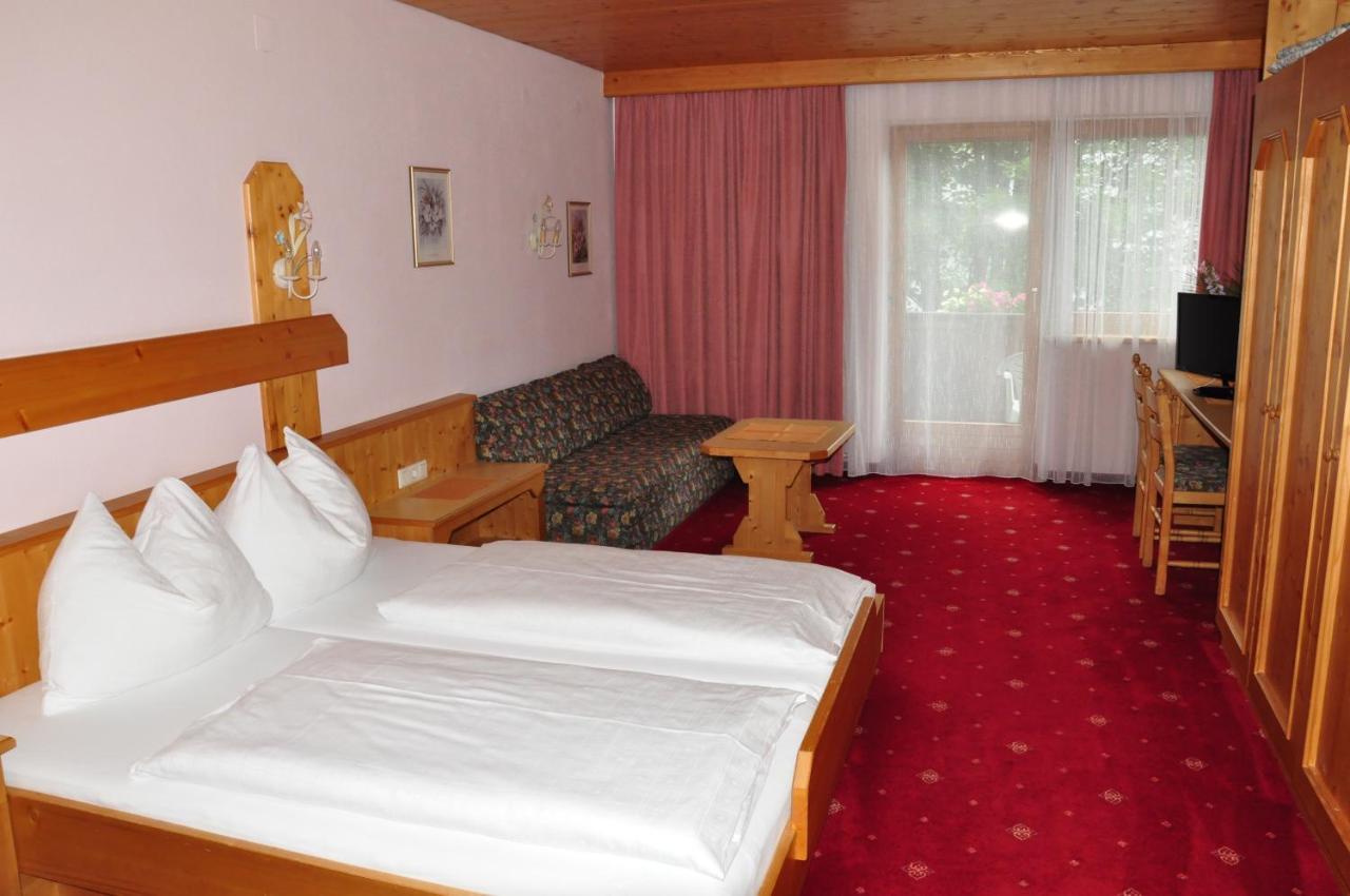 Hotel Zum Hirschen ลอยทัช ภายนอก รูปภาพ